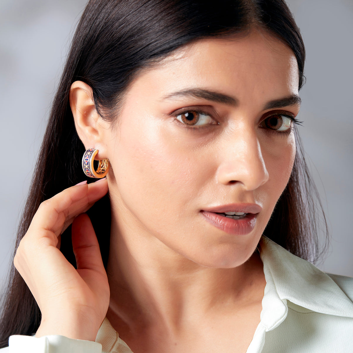 Emira Hoops Medium