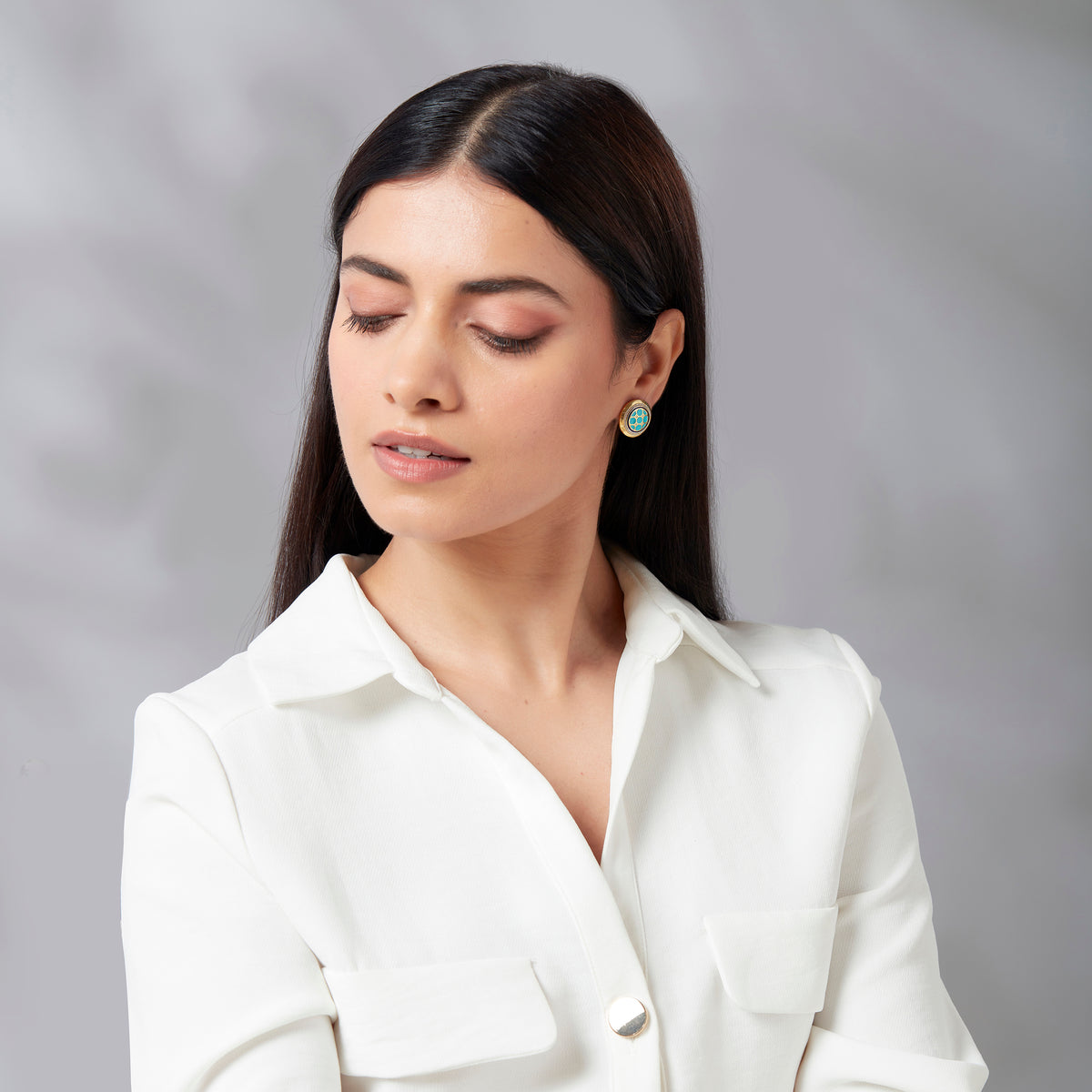 Aynur Round Studs Large