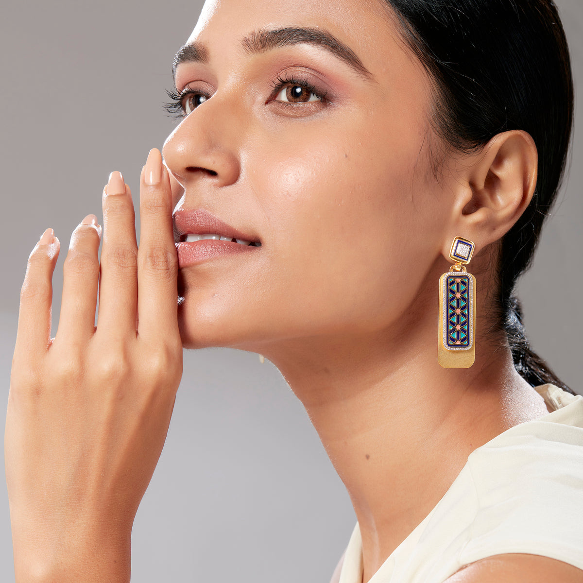 Gulsen Bar Double Danglers Medium