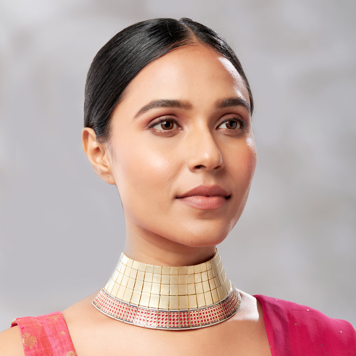 Aayshah Enamel Border Choker Medium