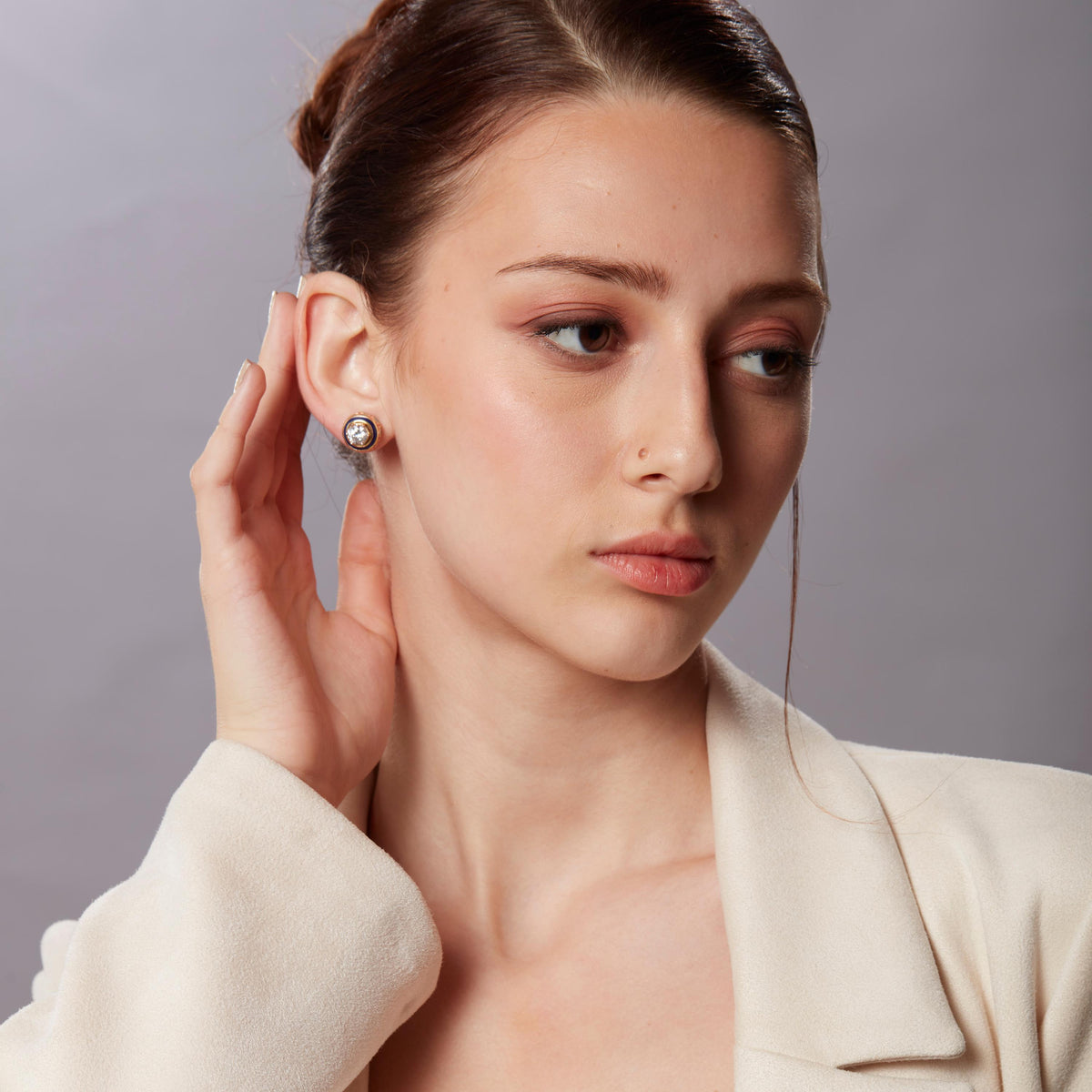 Aaliyah Solitaire Earrings Medium