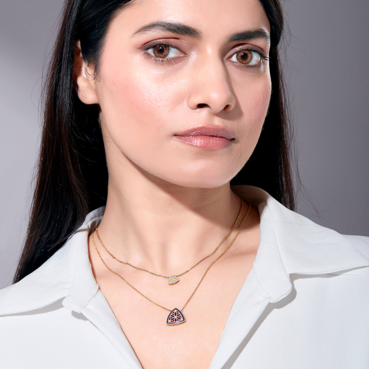 Omaira Double Chain Trillion Pendant Small