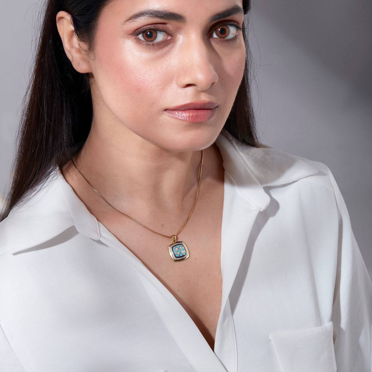 Aynur Cushion Pendant with Loop Medium