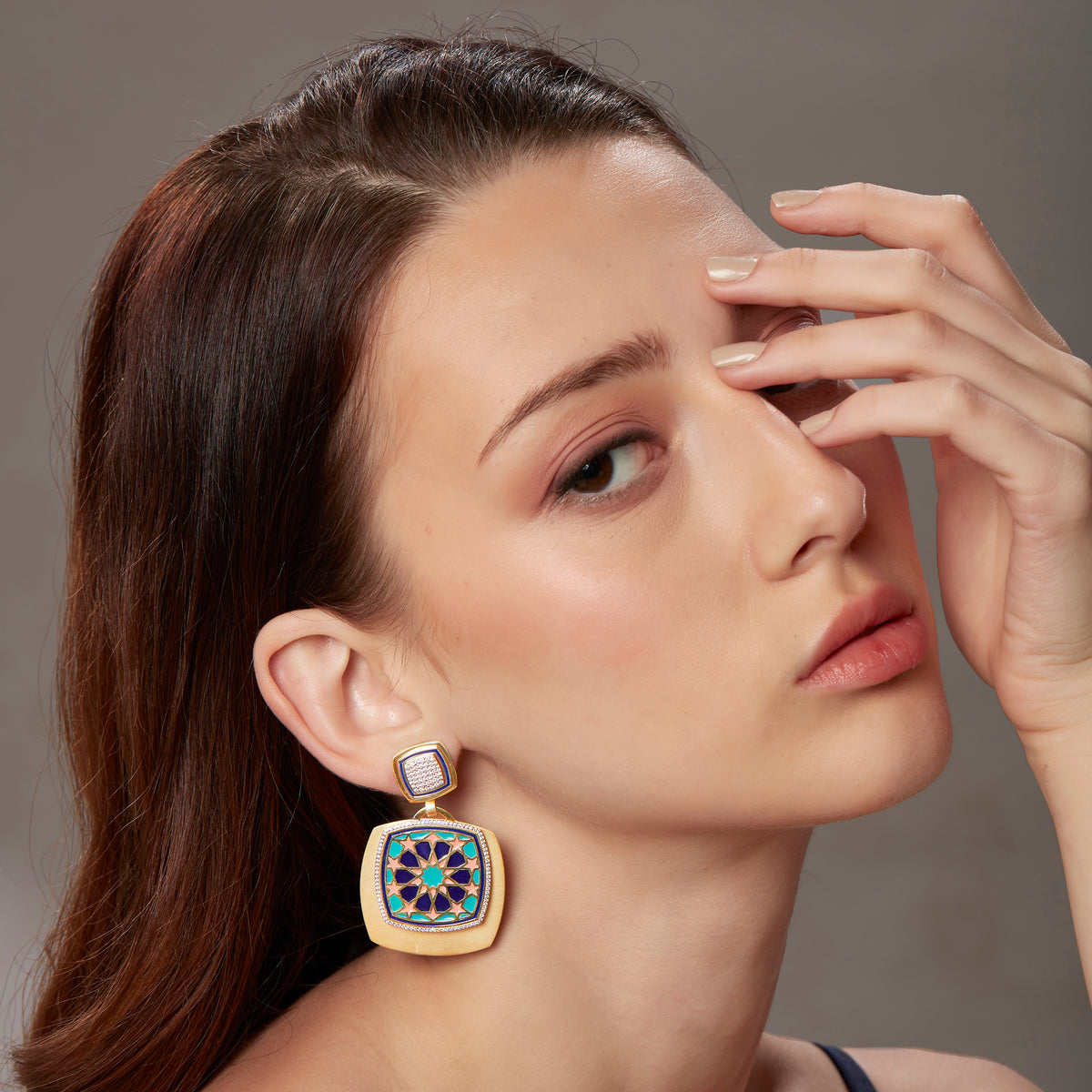 Gulsen Cushion Double Danglers Medium