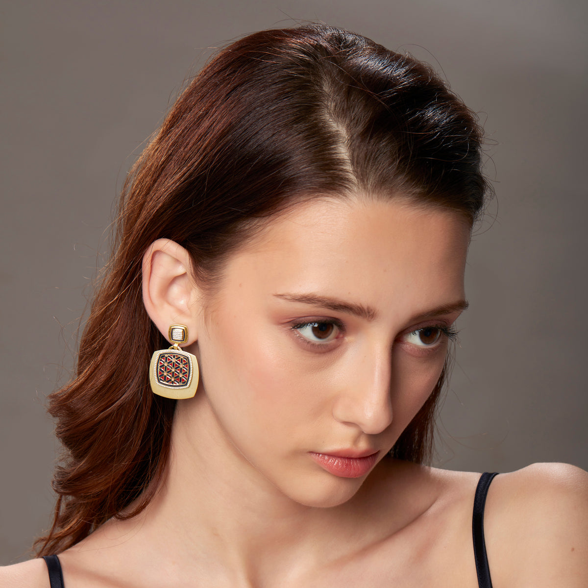 Gulsen Cushion Double Danglers Small
