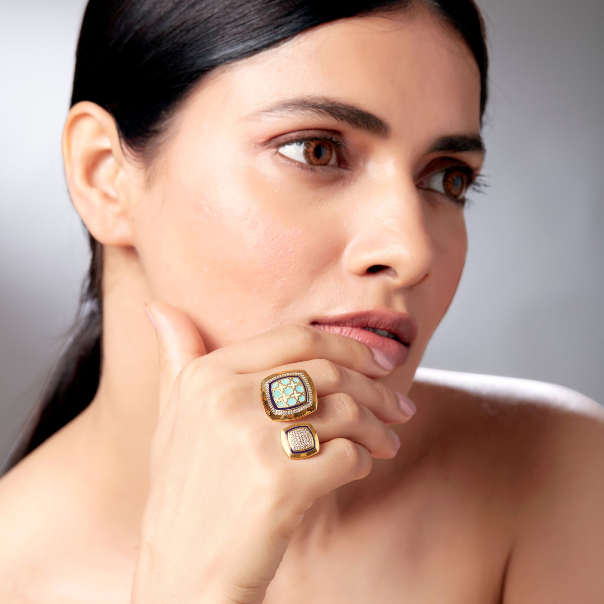 Omaira Cushion Double Ring Medium