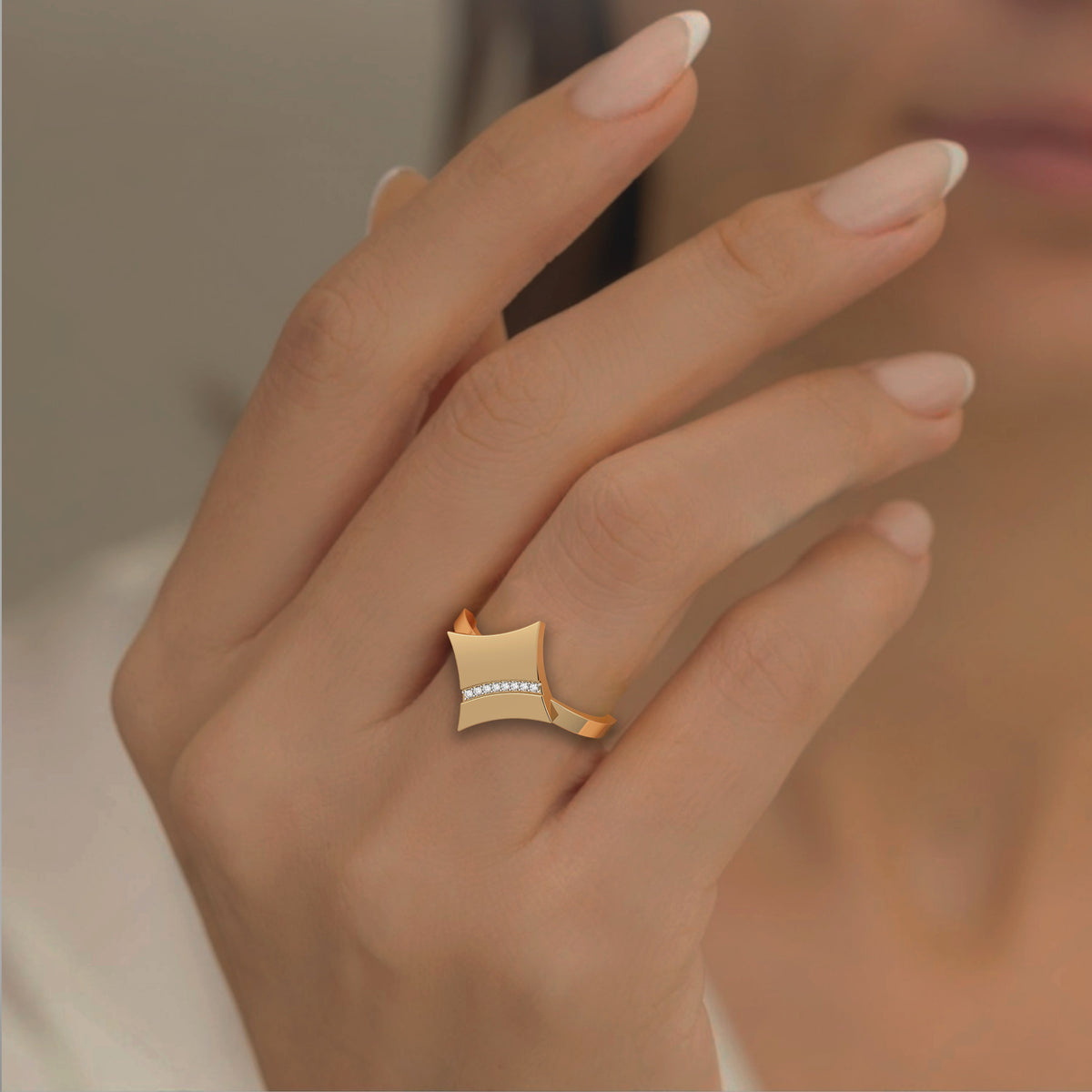 #Color_Yellow Gold
