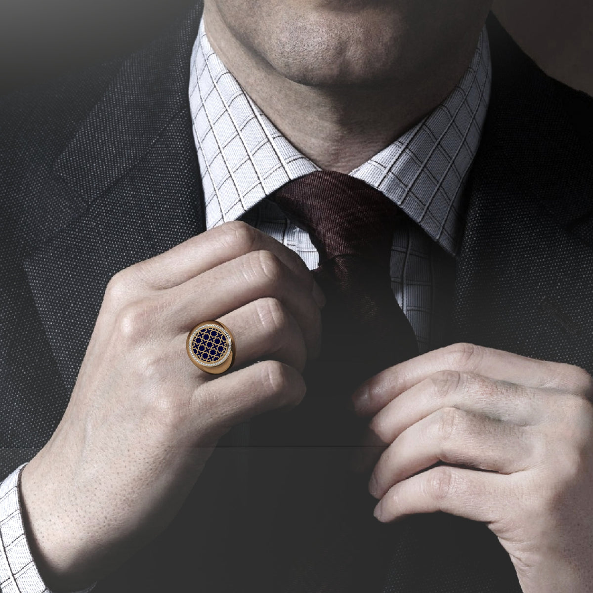 Zayd round signet ring