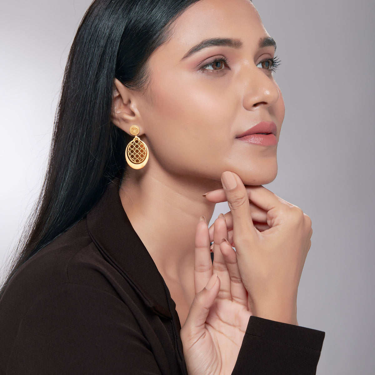 Gulsen -Perforated Plain Gold Oval Double Danglers - Small