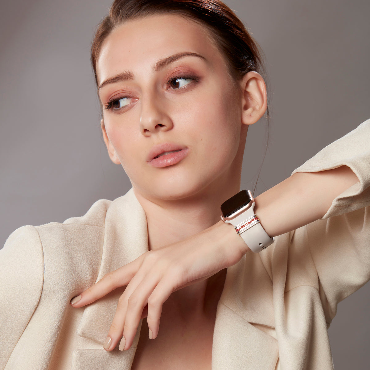 Emira watch band with double line diamond Medium