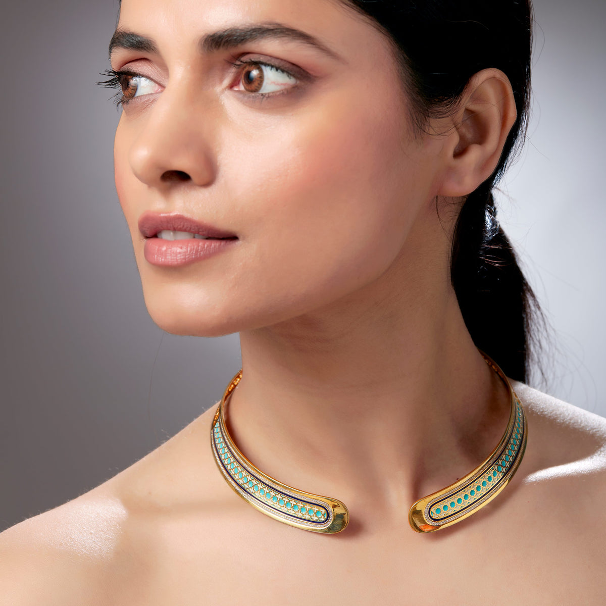 Emira Double End Collar Medium