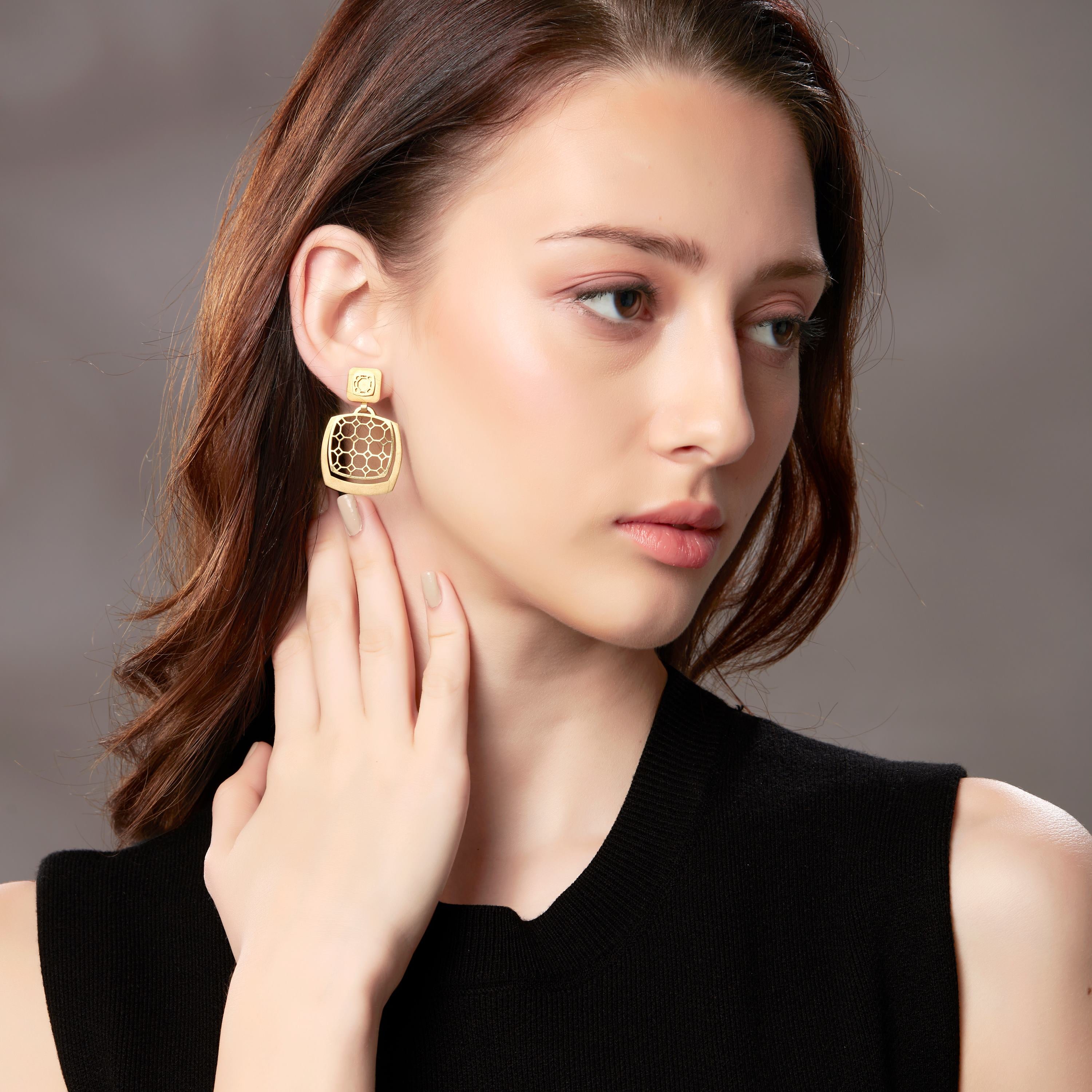 Gulsen -Perforated Plain Gold Cushion Double Danglers - Small